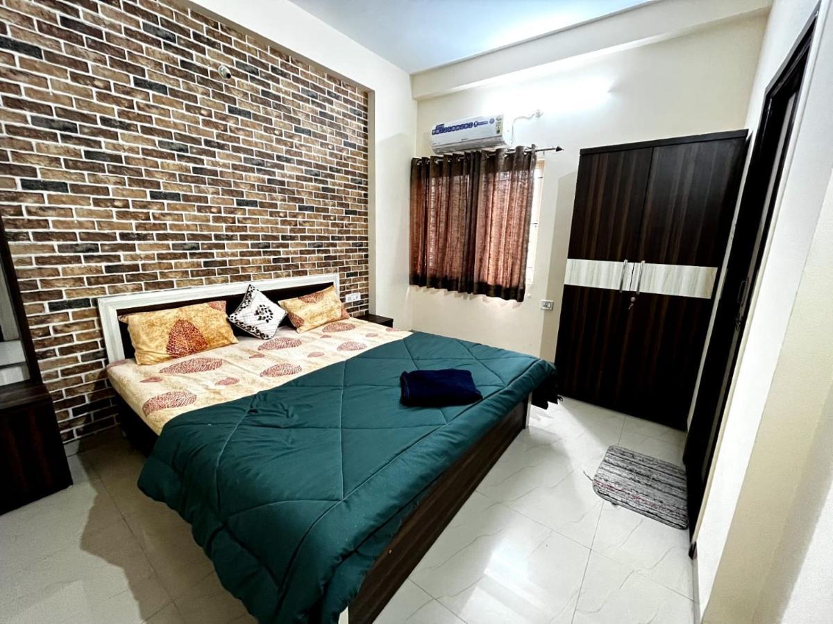 Staeg Heart Of City 2Bhk - 201 印多尔 外观 照片