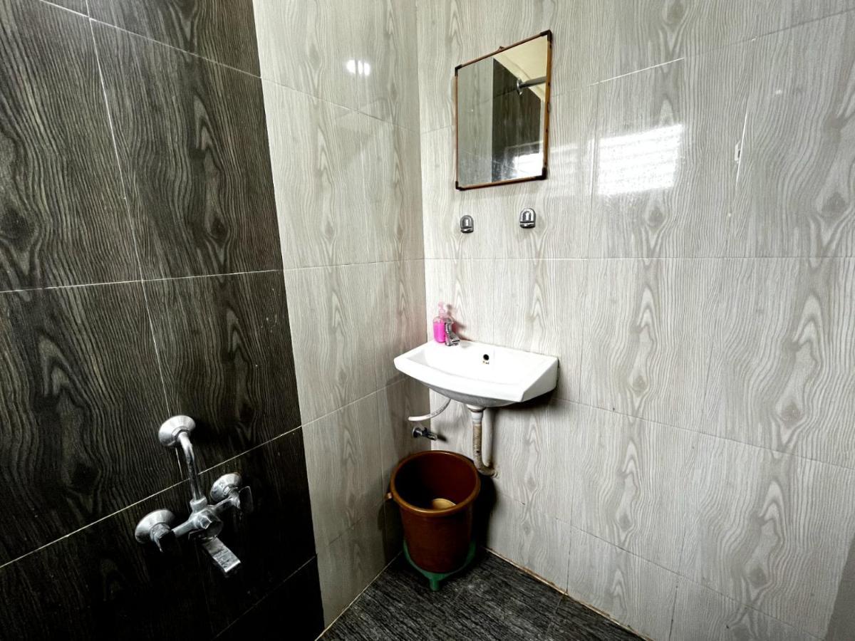 Staeg Heart Of City 2Bhk - 201 印多尔 外观 照片